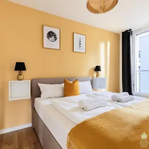  Apartment New! Pineapple Altstadt Iii Deutschland
