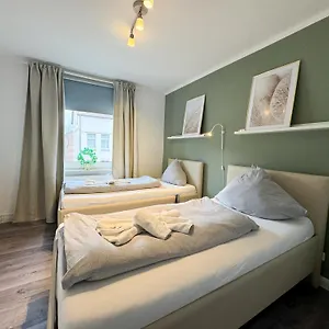  Apartment Fuer 5 Gaeste Grosse Kueche Messe- Und Citynah Deutschland